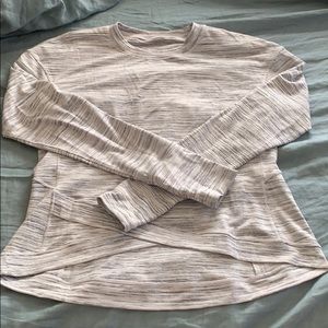 Lululemon size XL long sleeve shirt